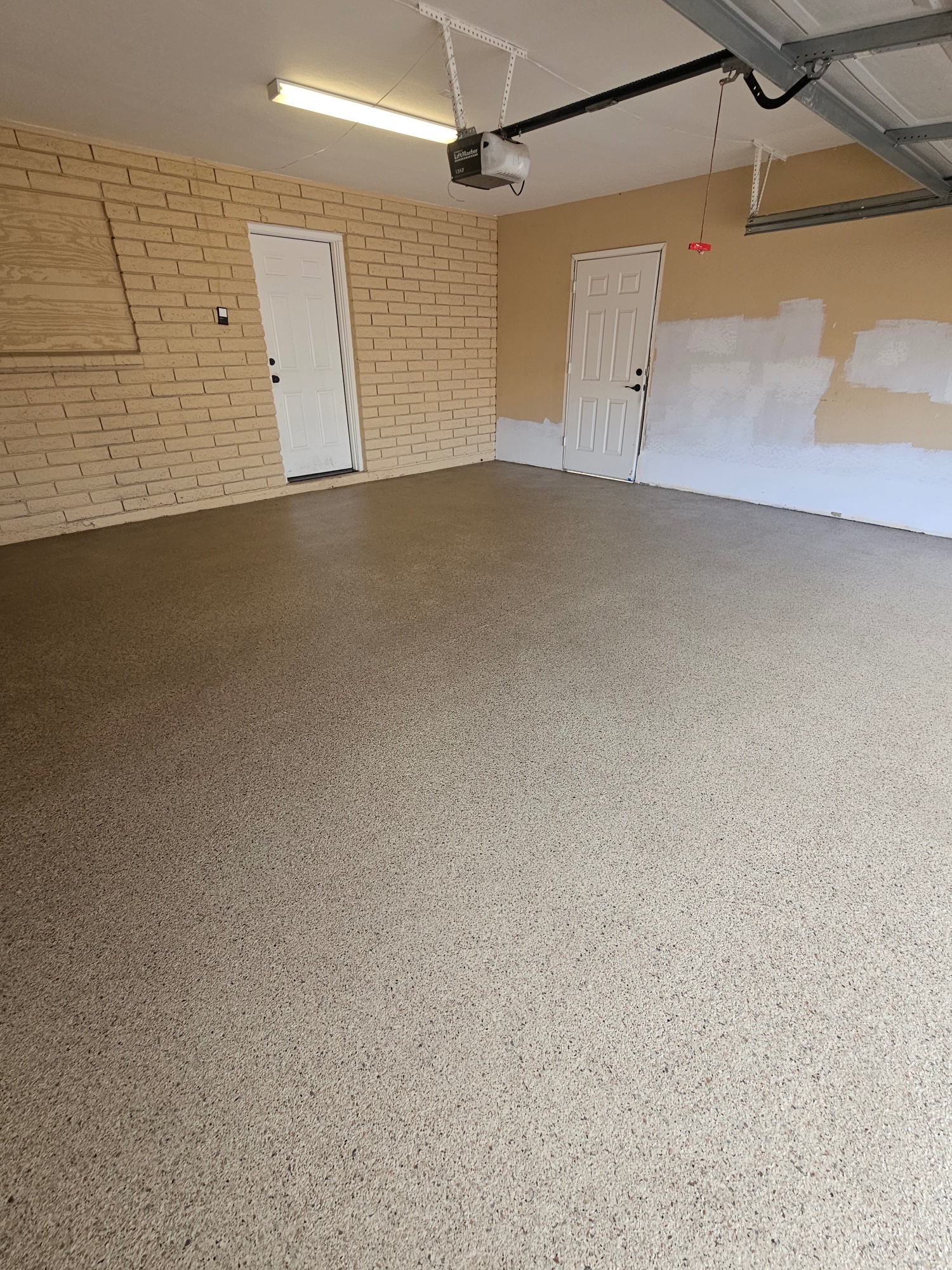 Epoxy flake garage floor tan cream Phoenix